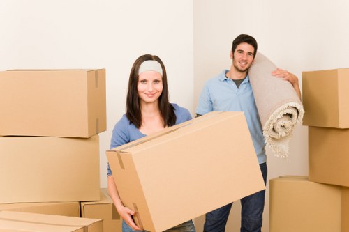 Benefits of choosing local moving services in Watford